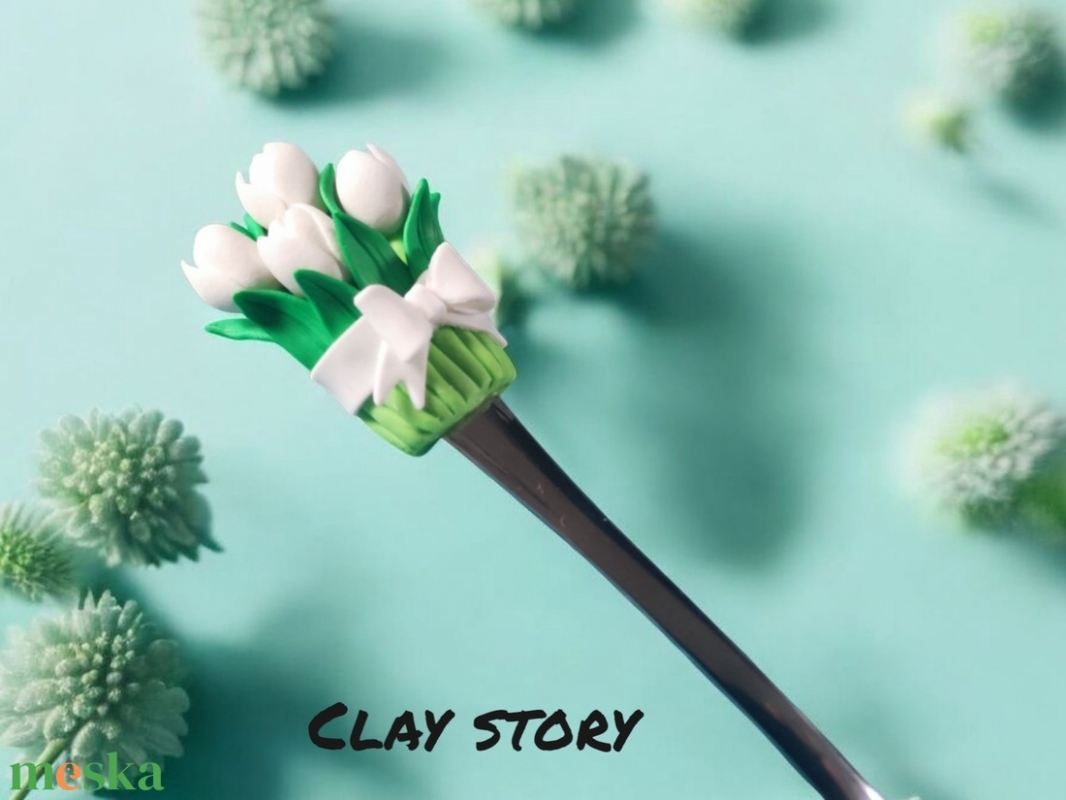 RENDELÉSRE! Fehér tulipános kanál