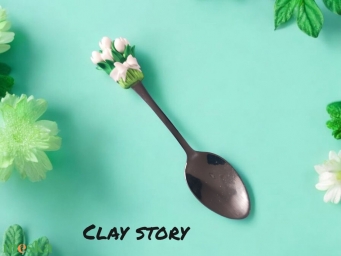 RENDELÉSRE! Fehér tulipános kanál