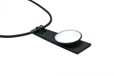 Monokróm medál 